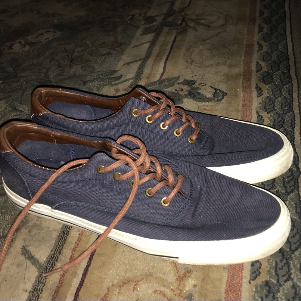 Joseph Abboud Brown and Blue Lowtop